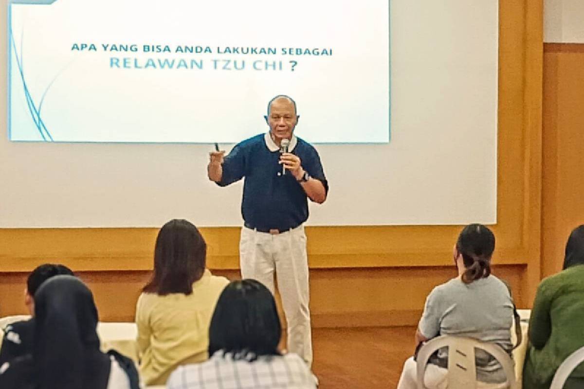 Merajut Kebajikan di Keluarga Tzu Chi