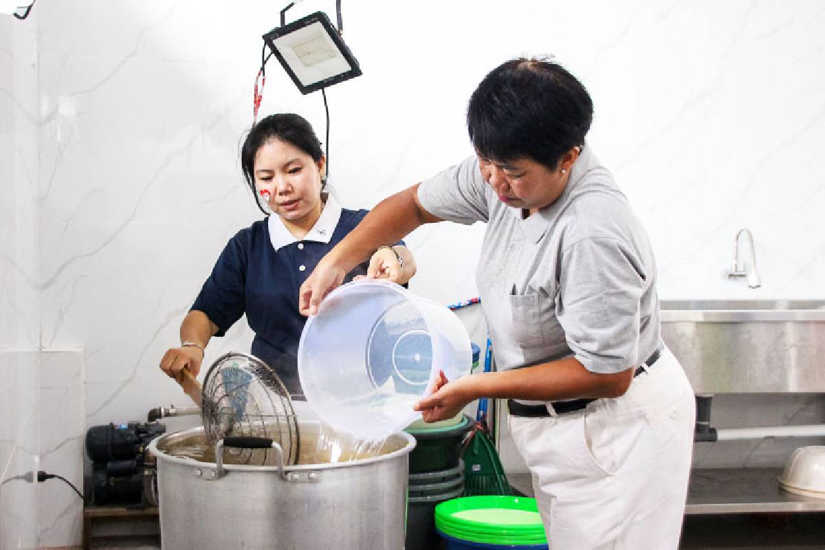 Bulan Tujuh Penuh Berkah: Menguatkan Kasih Sayang dan Kebajikan Melalui Pola Hidup Vegan