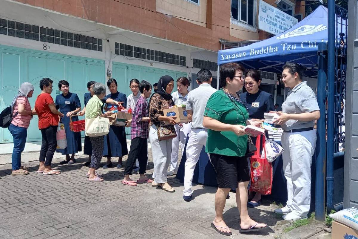 Sukacita Para Gan En Hu di Depo Pelestarian Lingkungan Titi Kuning