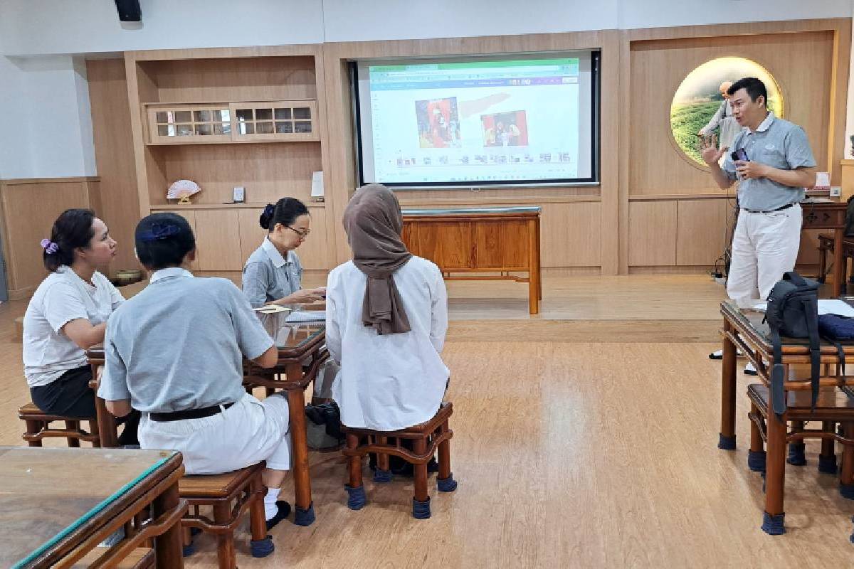 Kelas Belajar Bersama Untuk Semakin Mengenal Tzu Chi