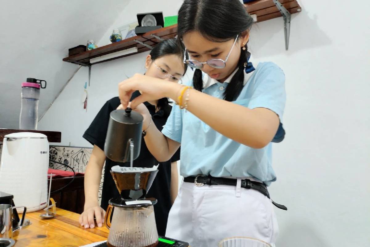 Melatih Batin dan Pikiran Lewat Seni