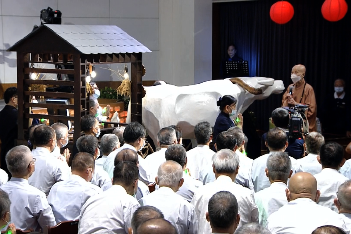 Ceramah Master Cheng Yen: Menyebarkan Dharma demi Semua Makhluk dan Meneruskan Pelita Hati   