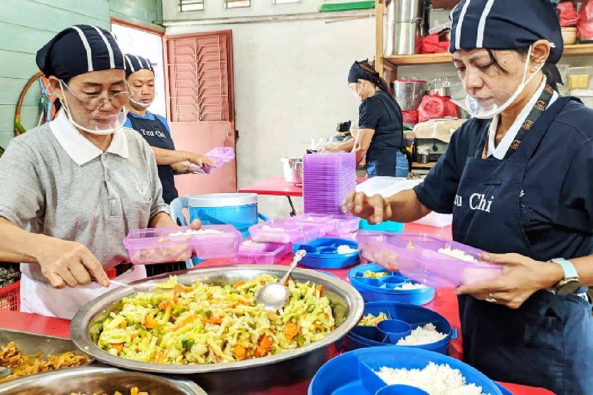 Program Tulus Vegetarian Selama 15 Hari di Bulan Tujuh Penuh Berkah