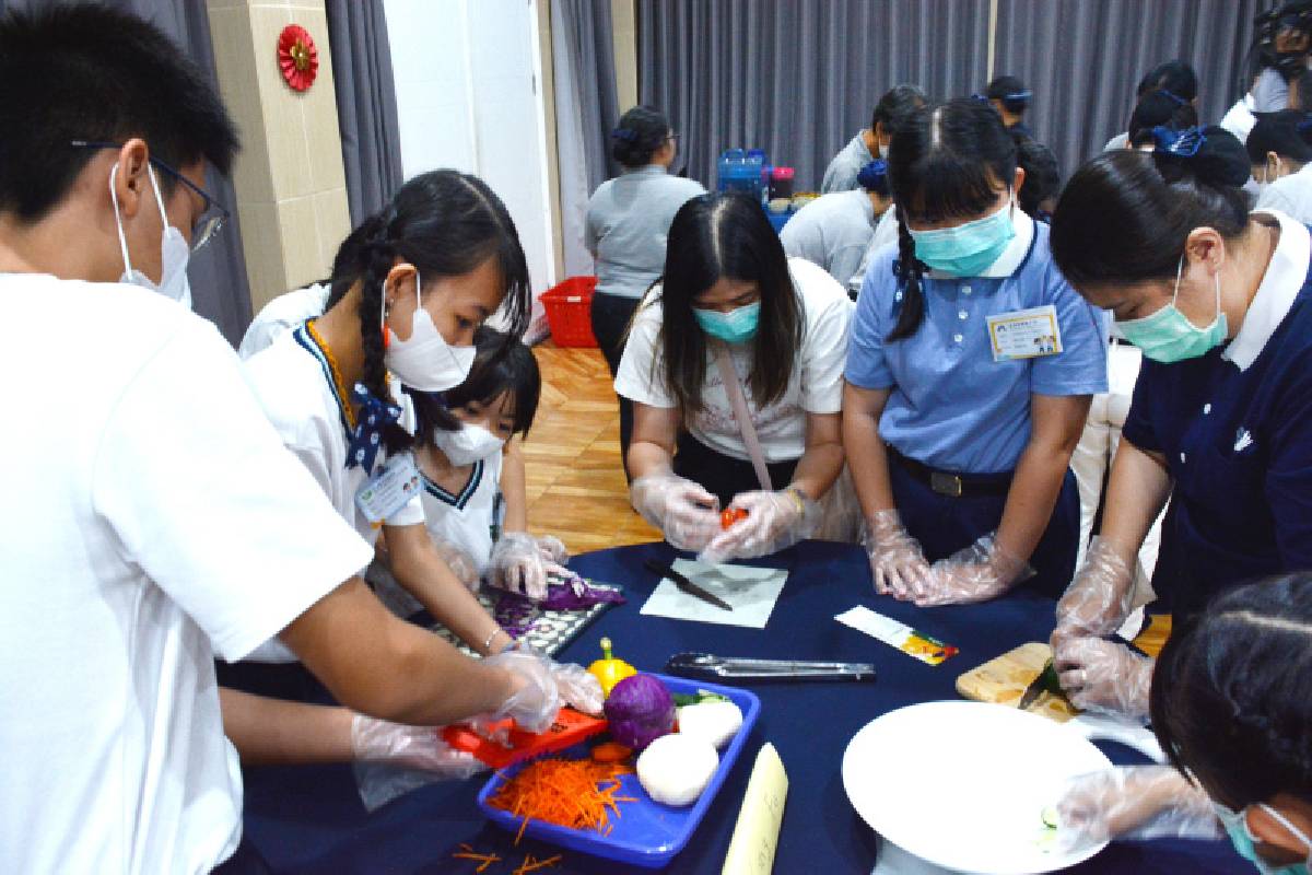 Mewariskan Nilai Vegetarian Melalui Lomba Masak