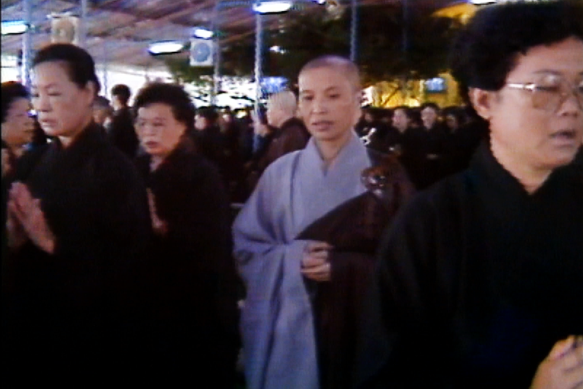 Ceramah Master Cheng Yen: Mempraktikkan Dharma dalam Setiap Langkah