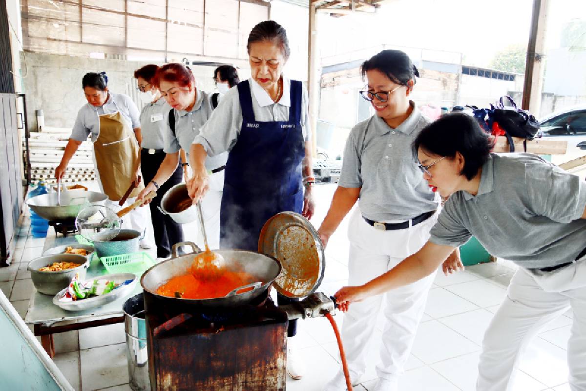 Bersama Tzu Chi, GPM Jadi Tempat Perlindungan dan Penyaluran Bantuan untuk Pengungsi Banjir