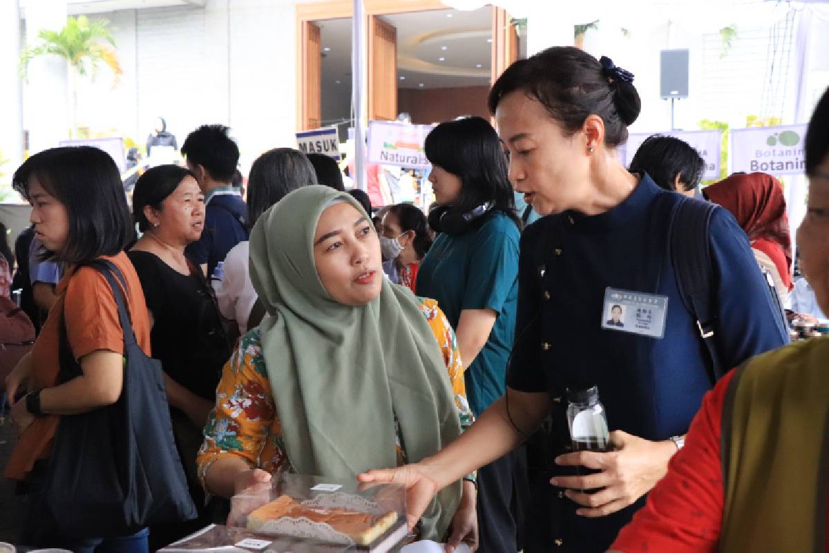 Pekan Amal Tzu Chi Bandung, Bersumbangsih dengan Cara Menyenangkan