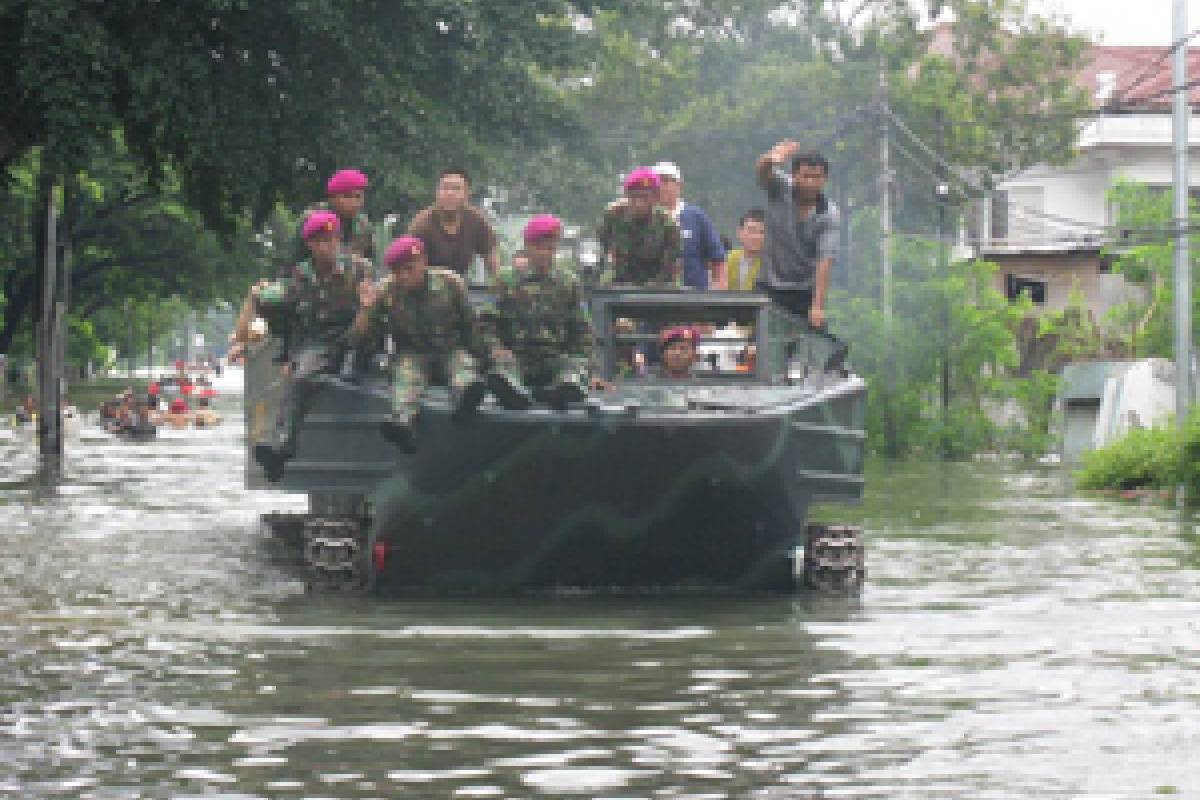 Banjir Jakarta: Berteduh di Rumah Insan Tzu Chi